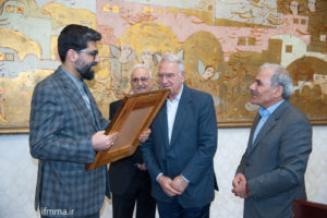 تقدیر از دکتر فرشاد مقیمی